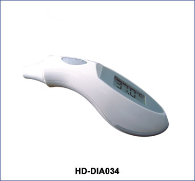 Infrared ear thermometer